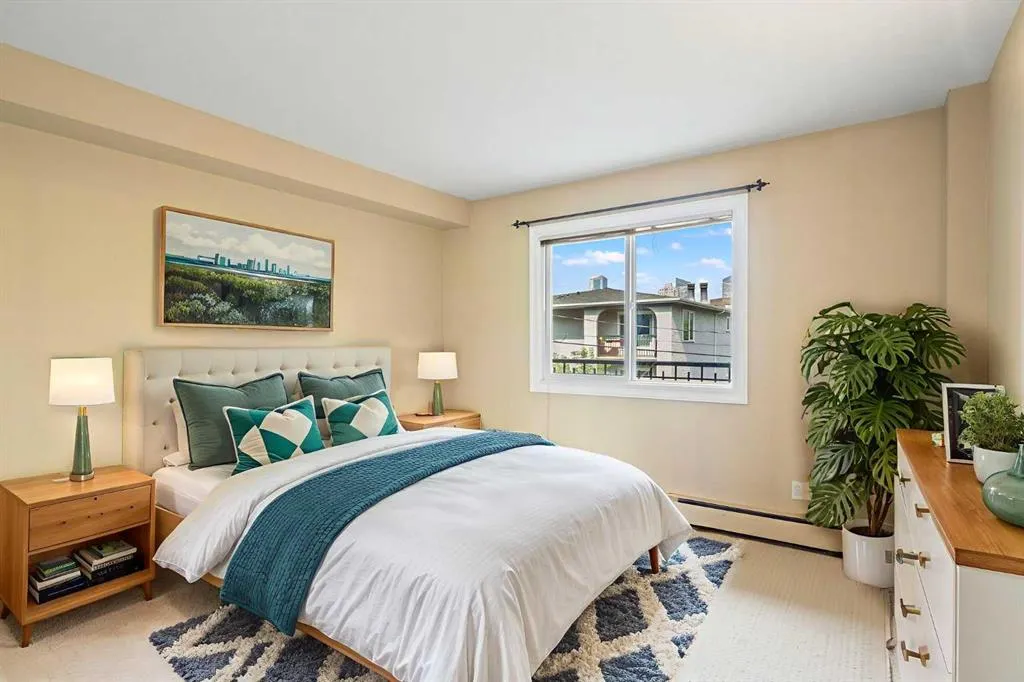 920 Royal Avenue SW, #204