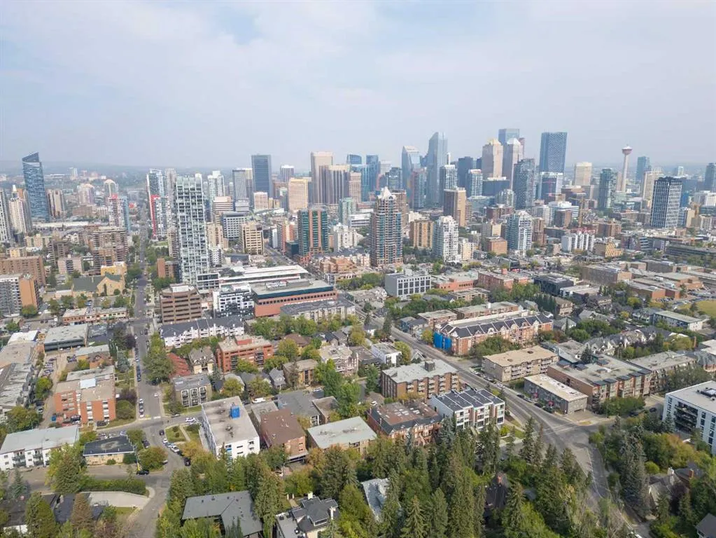 920 Royal Avenue SW, #204