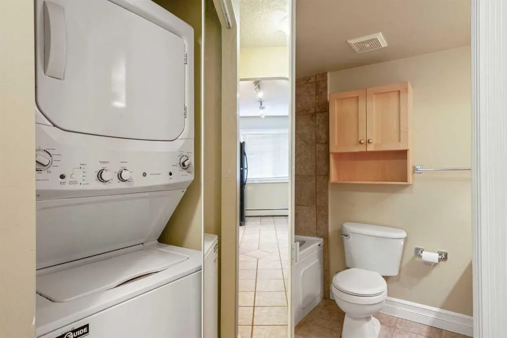 920 Royal Avenue SW, #204
