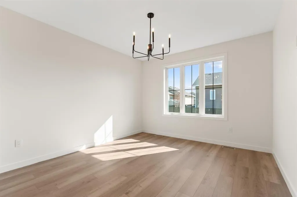 39 Williams Avenue