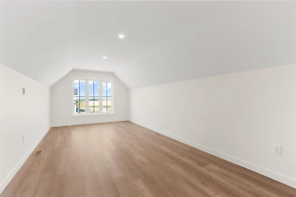 39 Williams Avenue