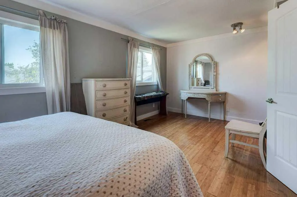 39 Shawglen Place SW