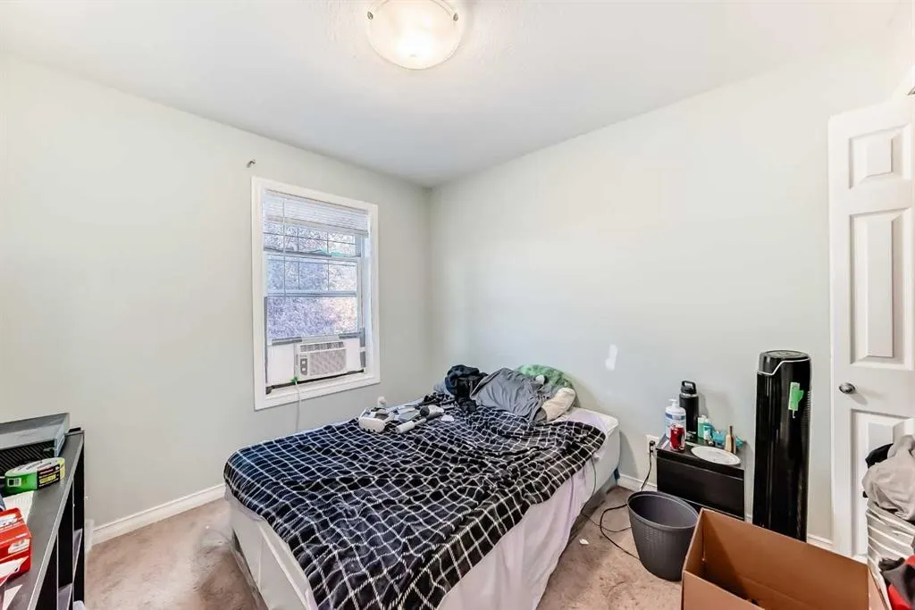 59 Tarington Way NE