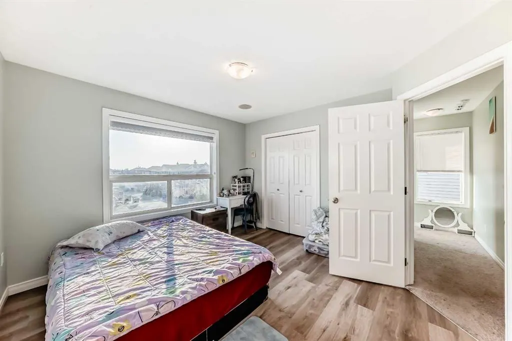 59 Tarington Way NE