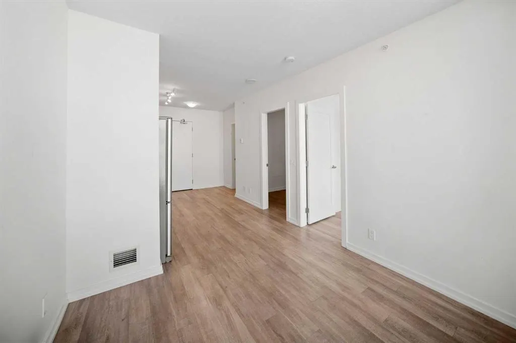 450 8 Avenue SE, #805