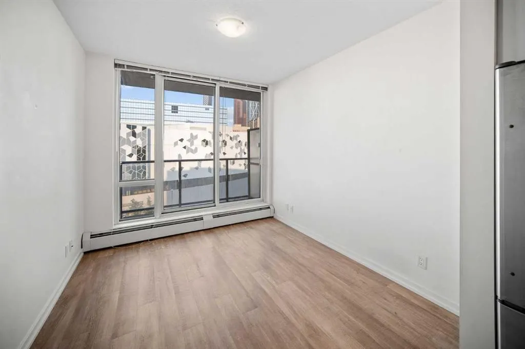 450 8 Avenue SE, #805