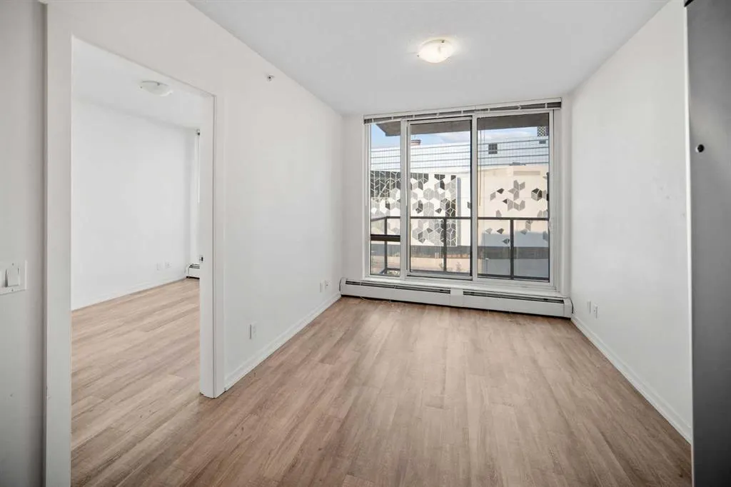 450 8 Avenue SE, #805