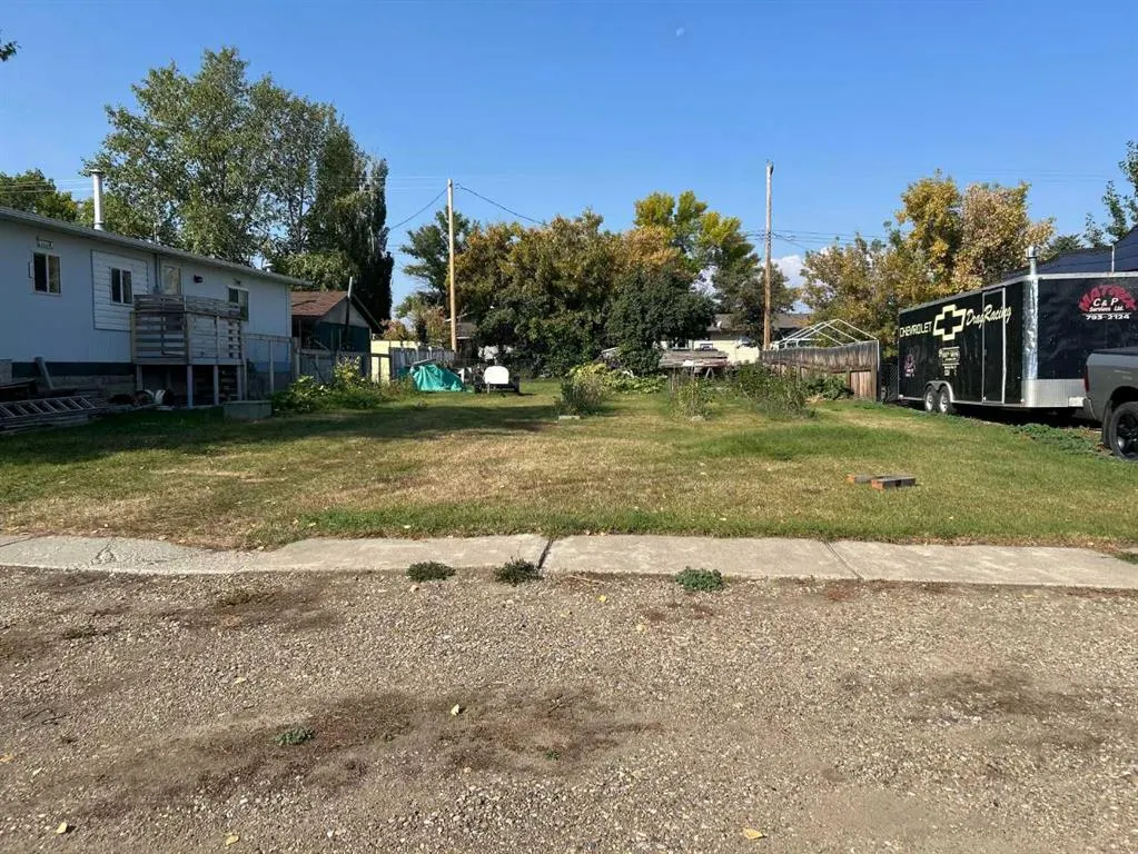 530 Tulip Street W