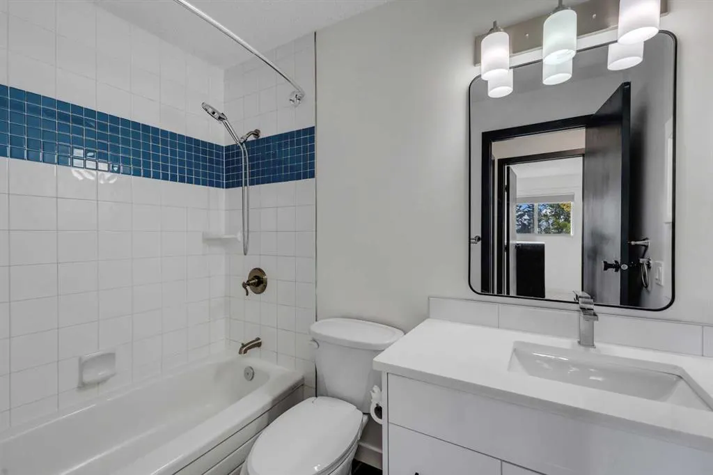 200 Shawnessy Drive SW, #14