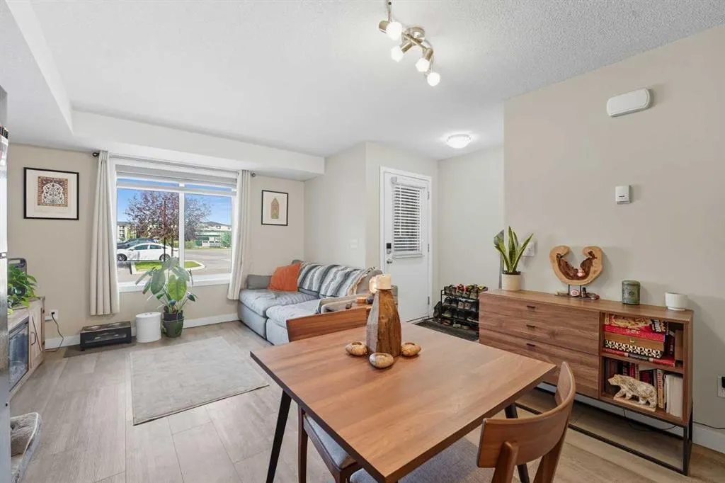 2781 Chinook Winds Drive SW, #14104