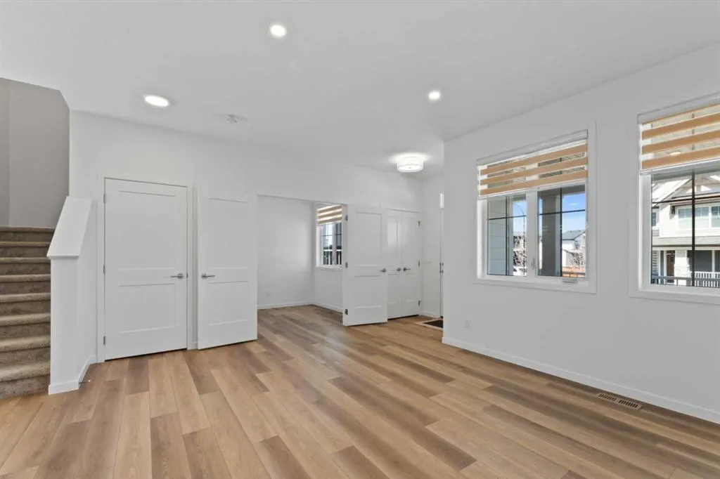 55 Alpine Drive SW