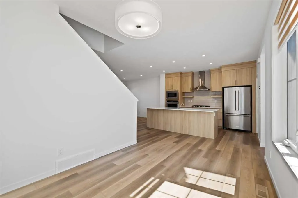 55 Alpine Drive SW