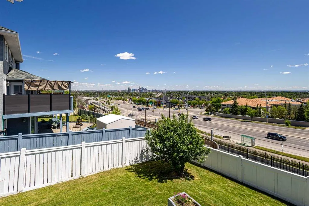 72 Christie Park Hill SW