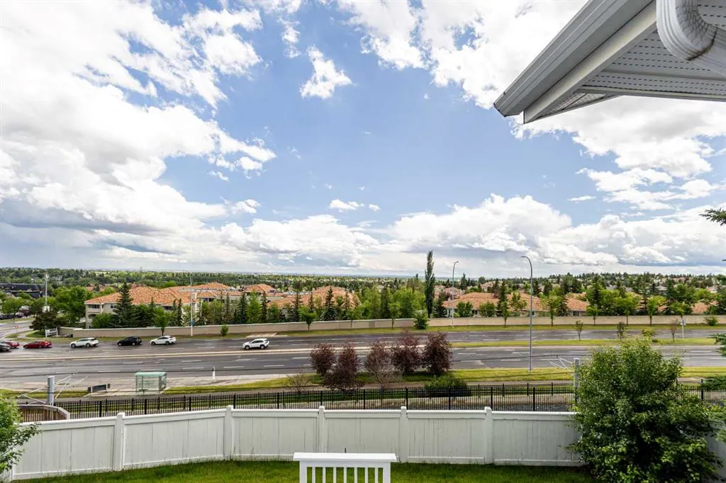 72 Christie Park Hill SW