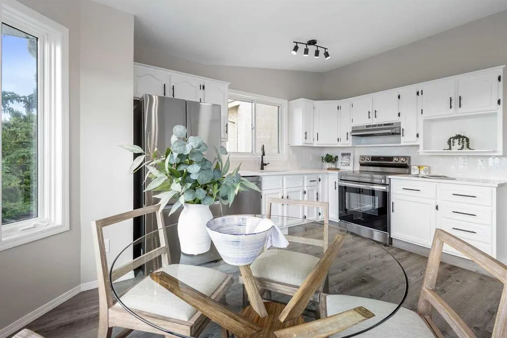 72 Christie Park Hill SW