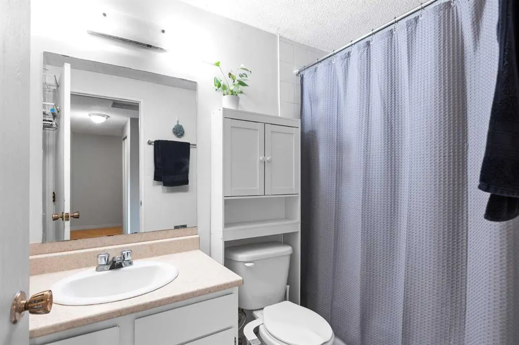 630 Sabrina Road SW, #61