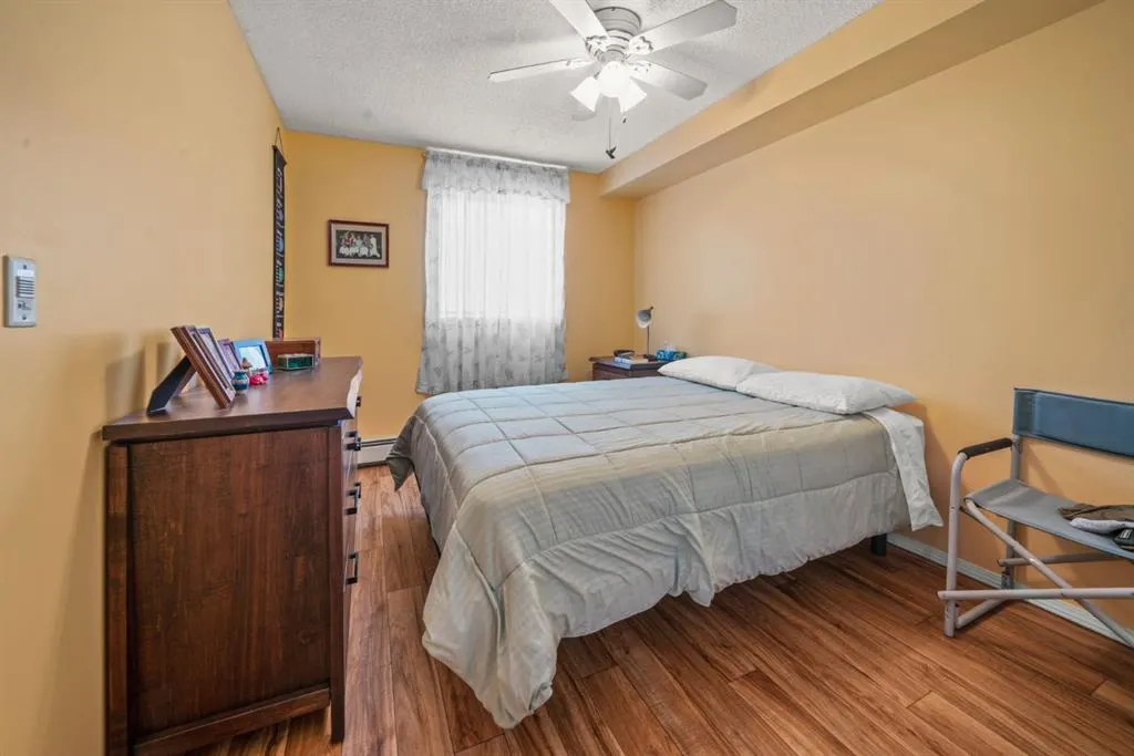 56 Carroll Crescent, #205