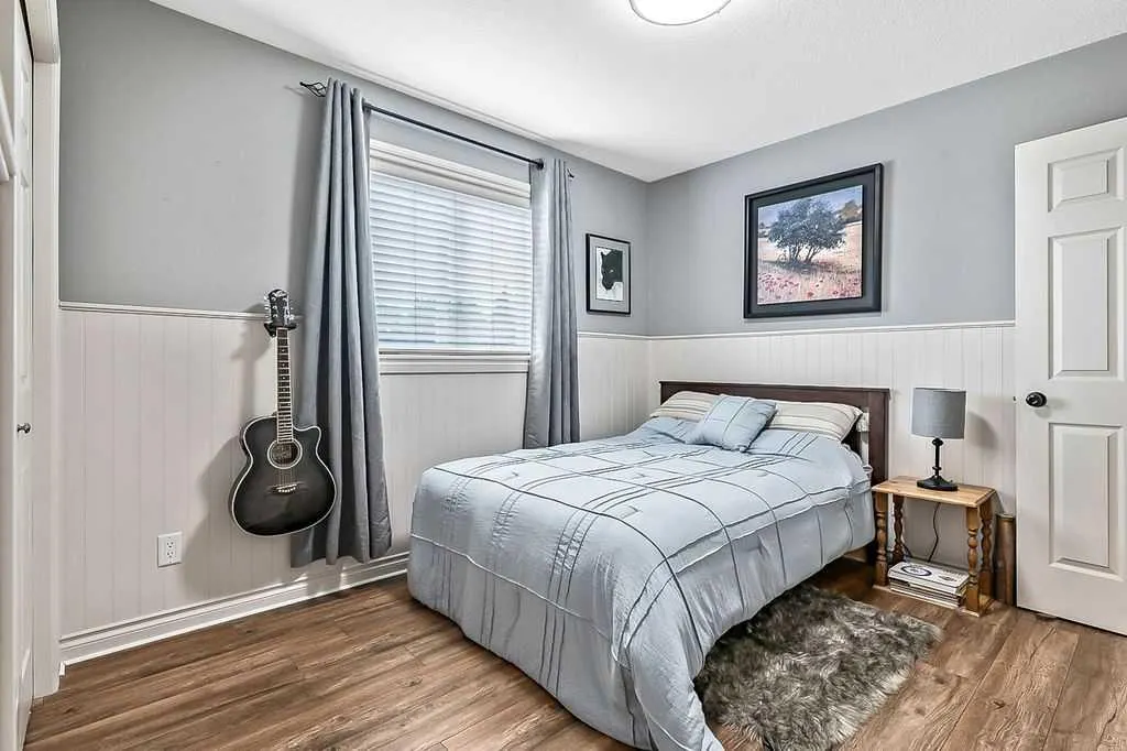 1957 High Country Drive NW