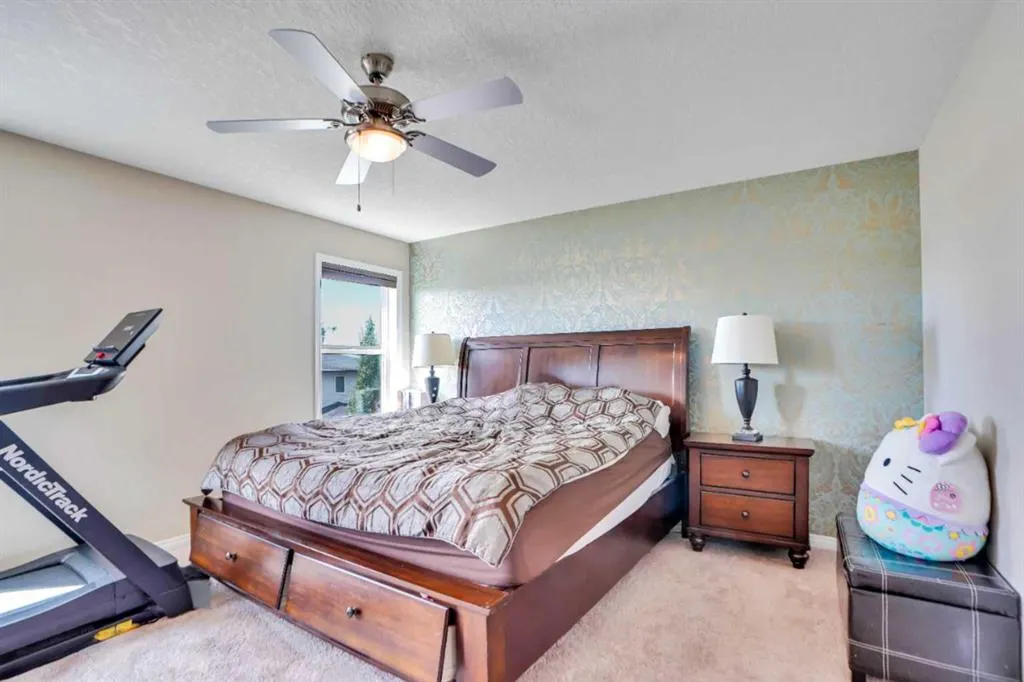 19 Hillcrest Link SW