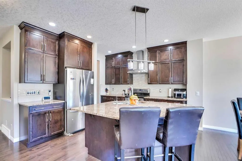 19 Hillcrest Link SW