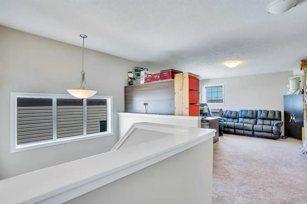 19 Hillcrest Link SW