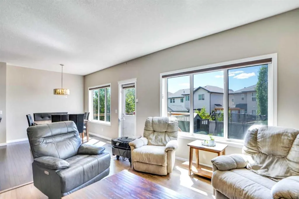 19 Hillcrest Link SW