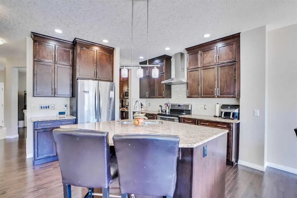 19 Hillcrest Link SW