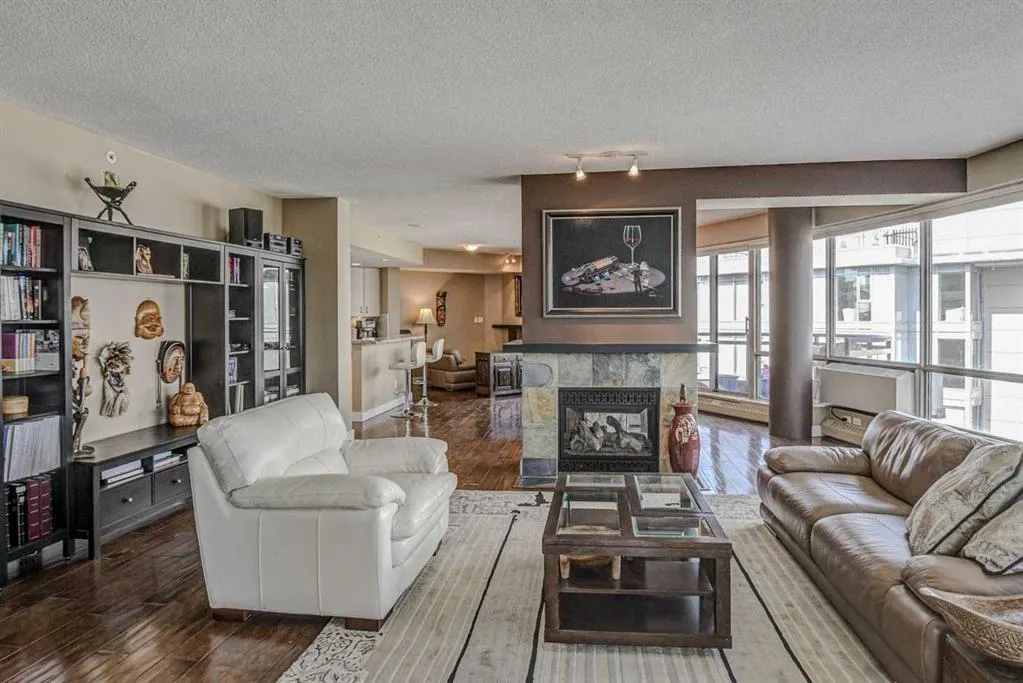 1078 6 Avenue SW, #2401