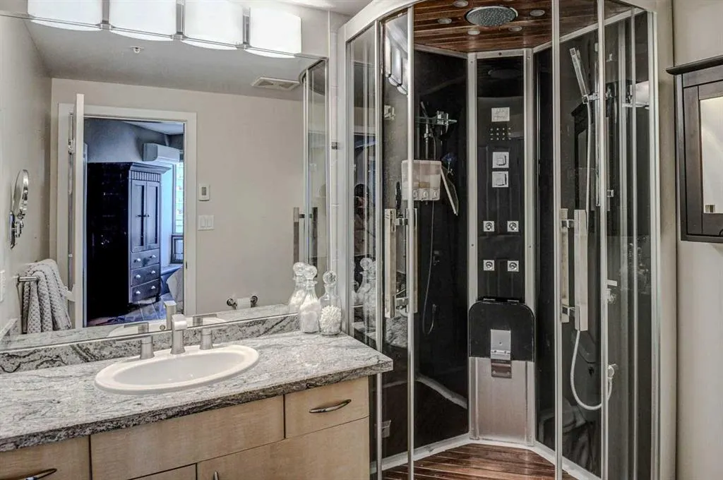 1078 6 Avenue SW, #2401