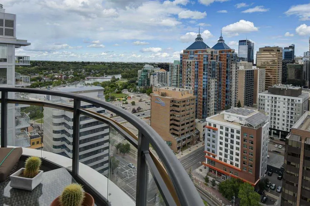1078 6 Avenue SW, #2401