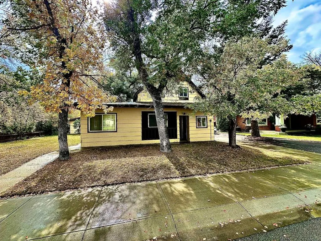 246 20 Street