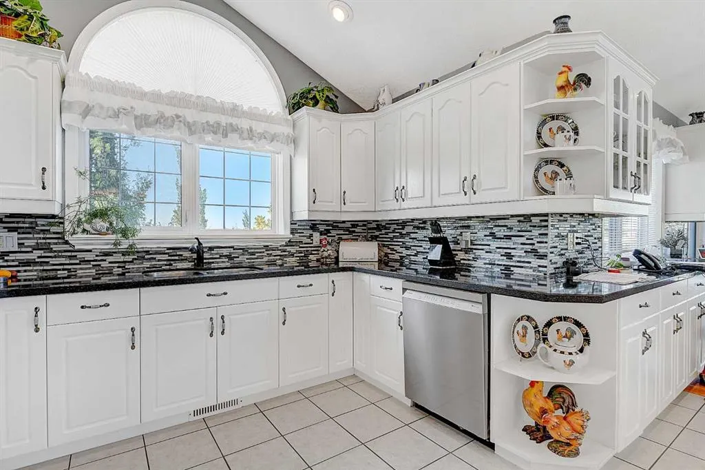 1109 Hayfield Drive