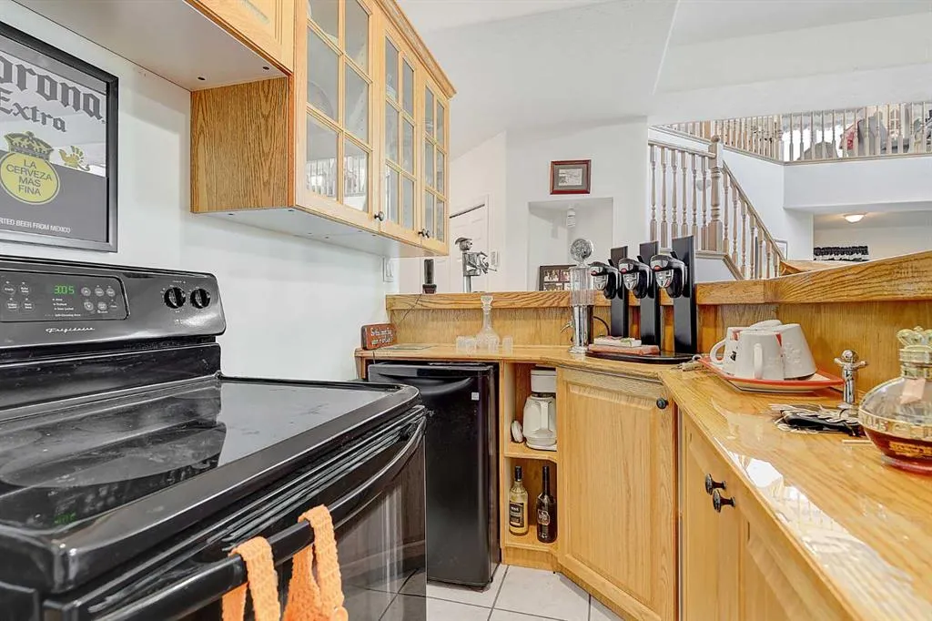 1109 Hayfield Drive