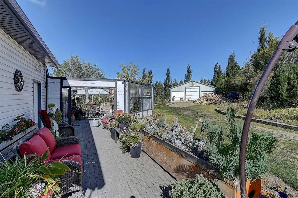 1109 Hayfield Drive