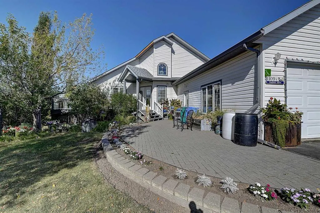 1109 Hayfield Drive