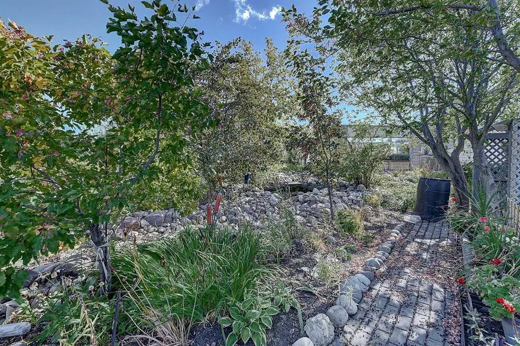 1109 Hayfield Drive