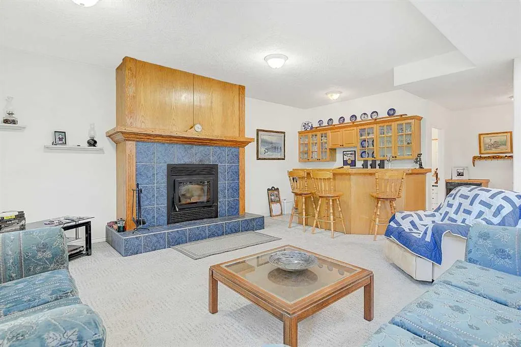 1109 Hayfield Drive