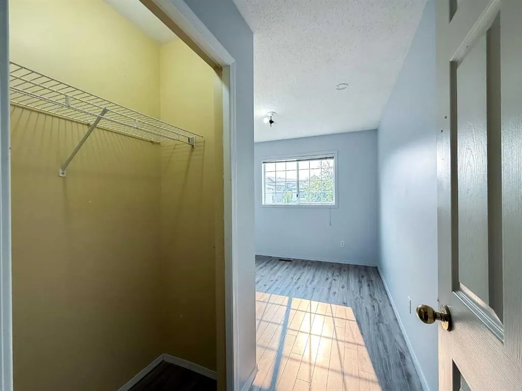465 Makenny Street, #17