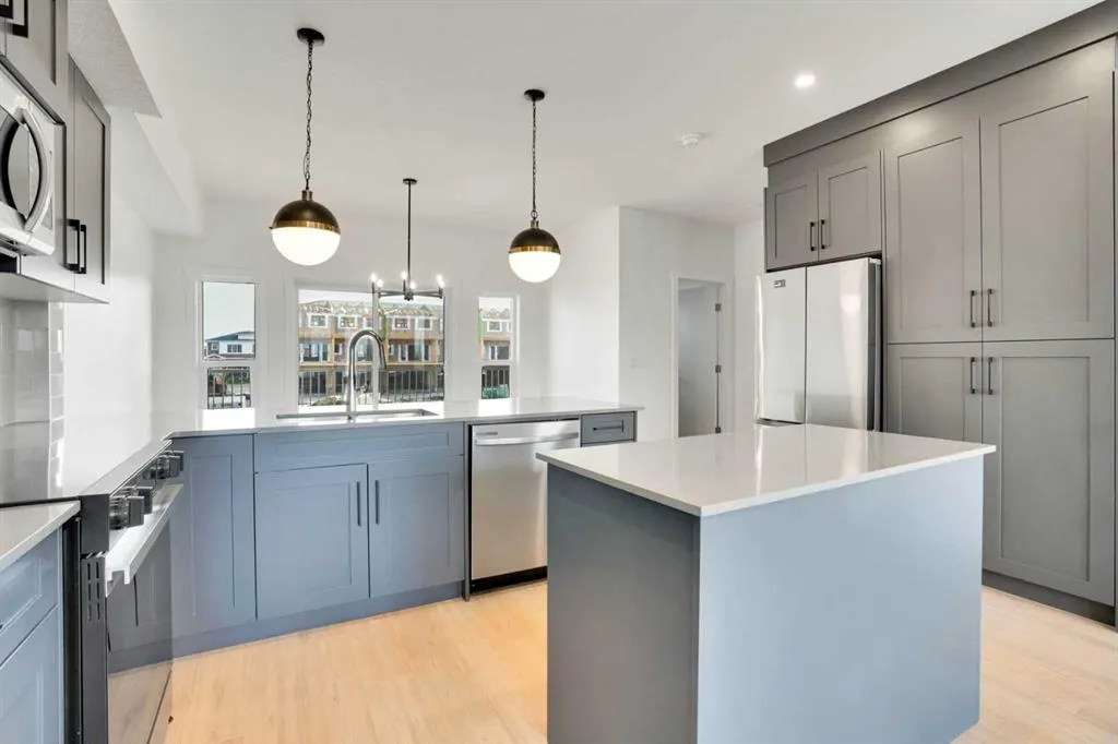 145 CHELSEA Mews, #54