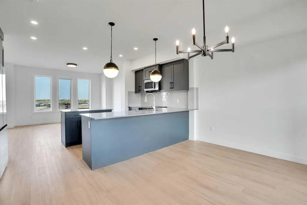 145 CHELSEA Mews, #54