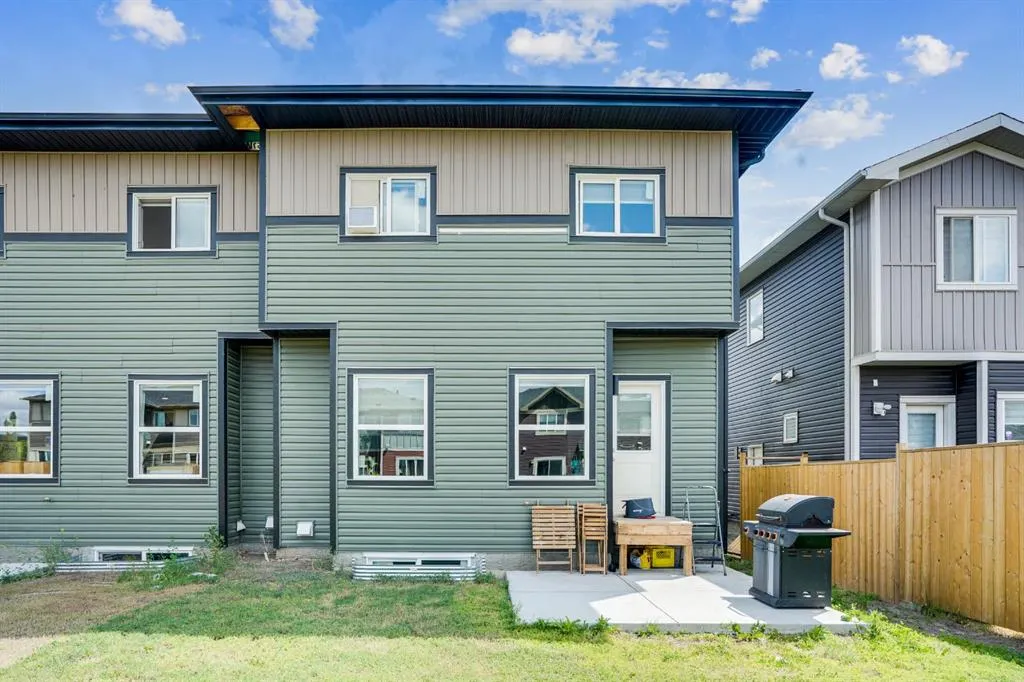 28 Midtown Close SW