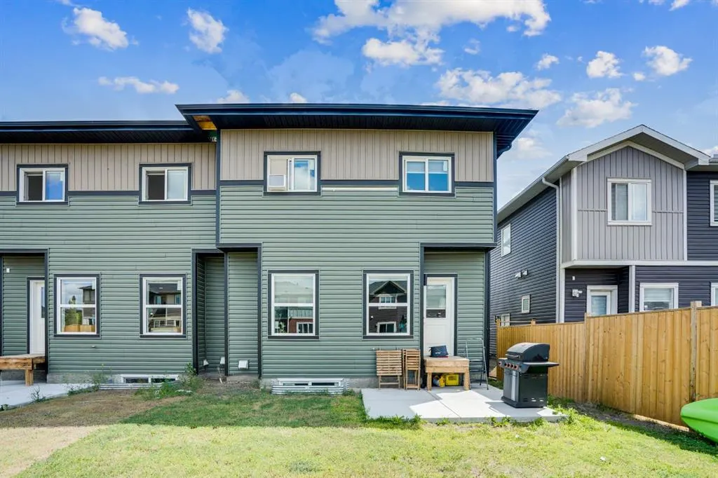 28 Midtown Close SW