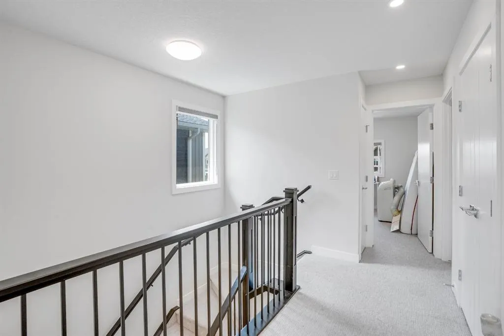 28 Midtown Close SW