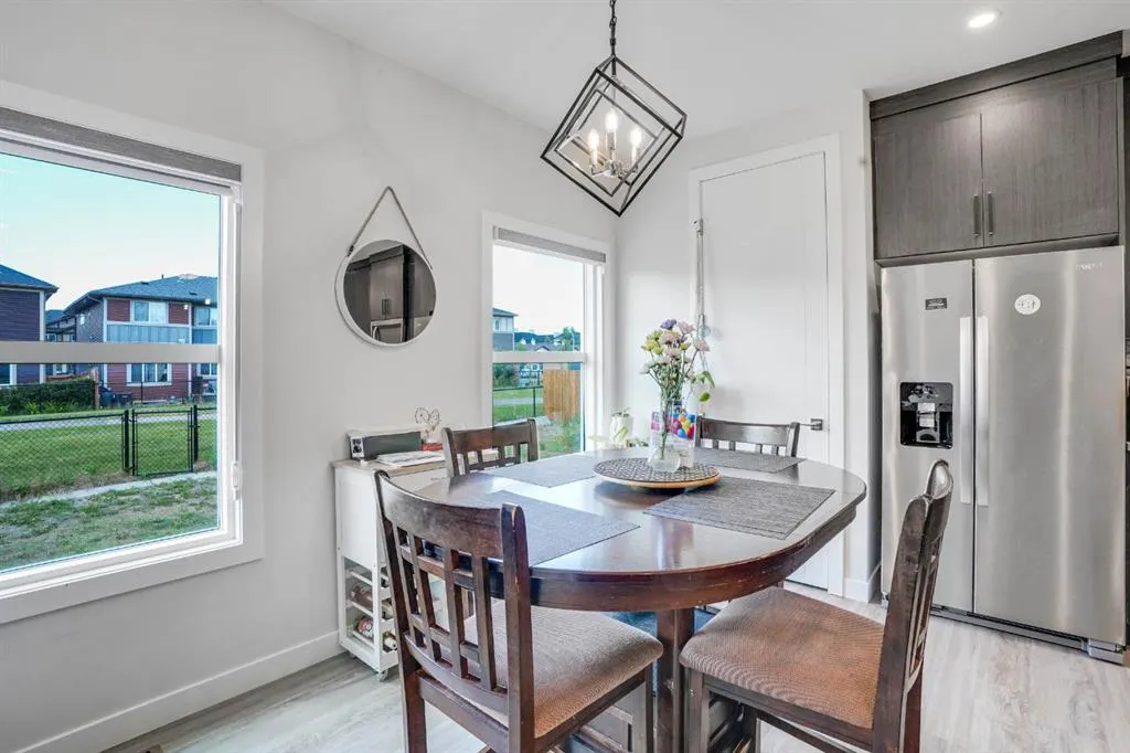 28 Midtown Close SW