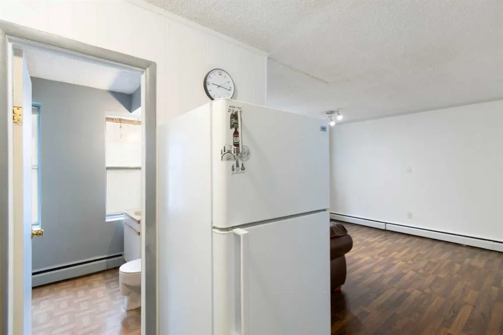 2137 17 Street SW, #107