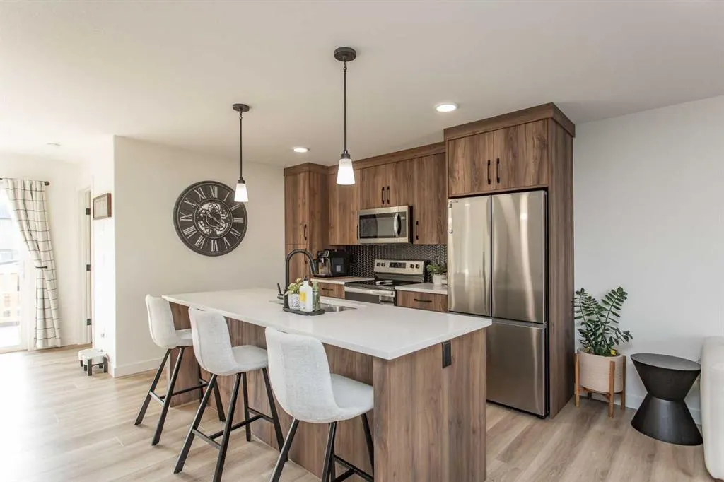 5641 Vista Trail