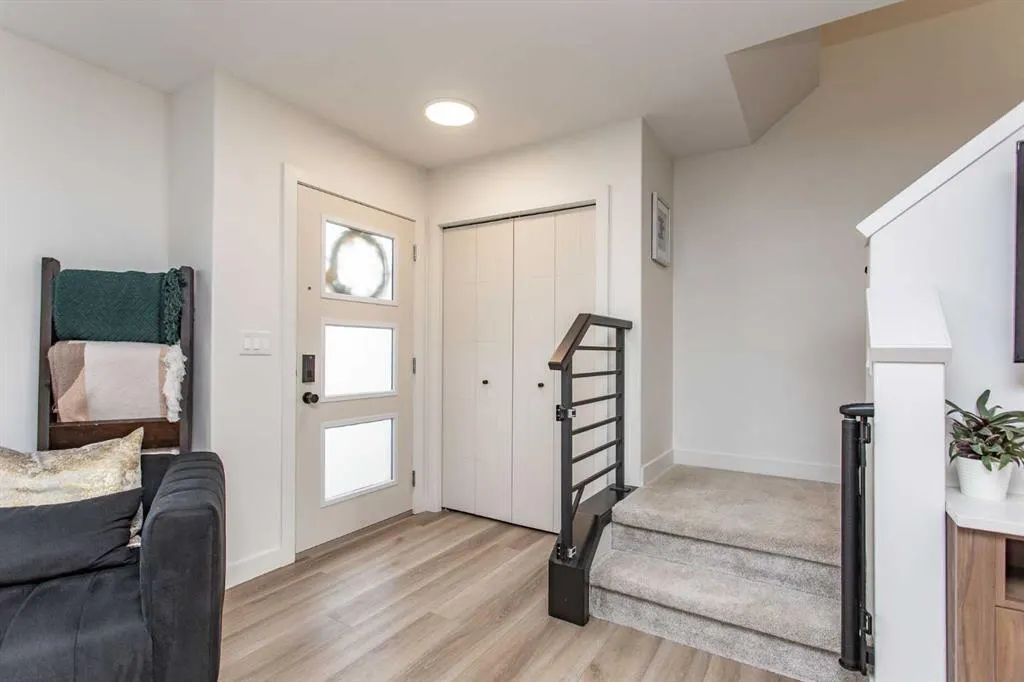5641 Vista Trail