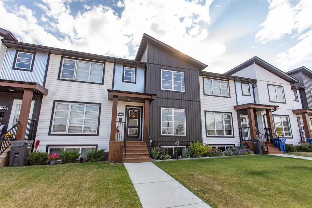 5641 Vista Trail