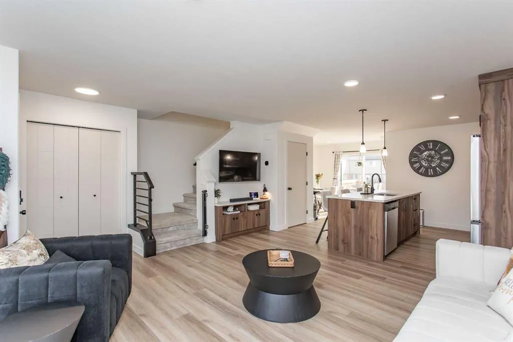 5641 Vista Trail