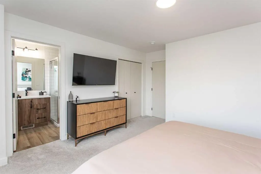 5641 Vista Trail